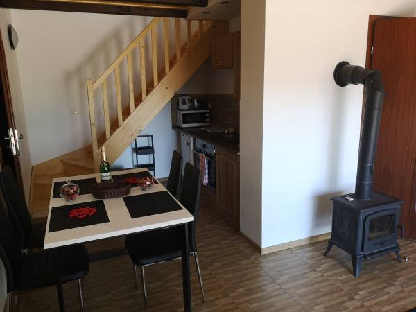 większy 8 osobowy domek