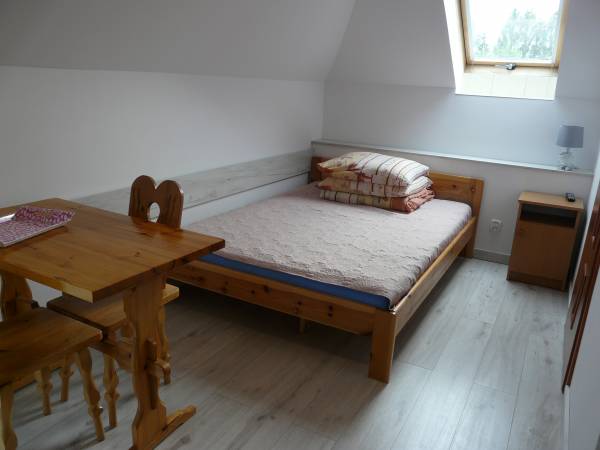 Dom nad jeziorem-sypialnia