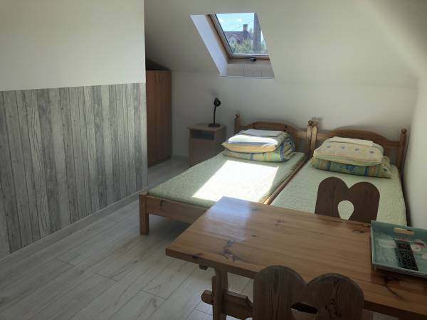 Dom nad jeziorem-sypialnia