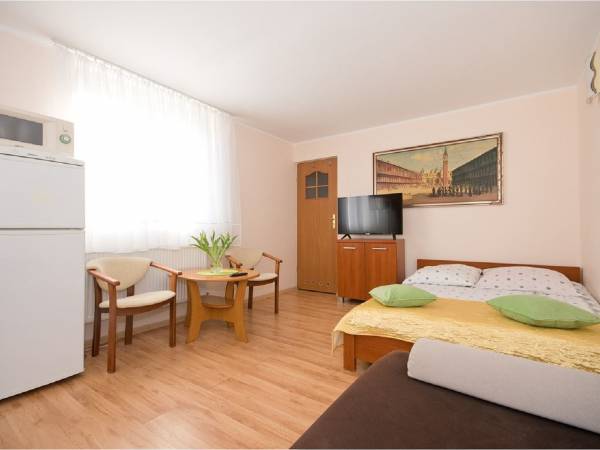 Pokoje Gościnne Karolina