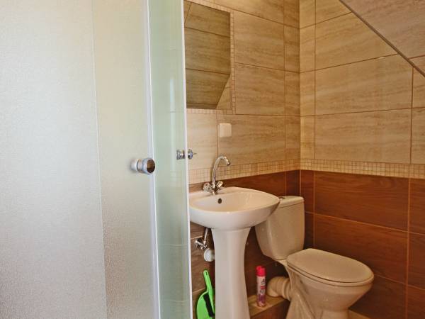 Łazienka w pokoju nr 6