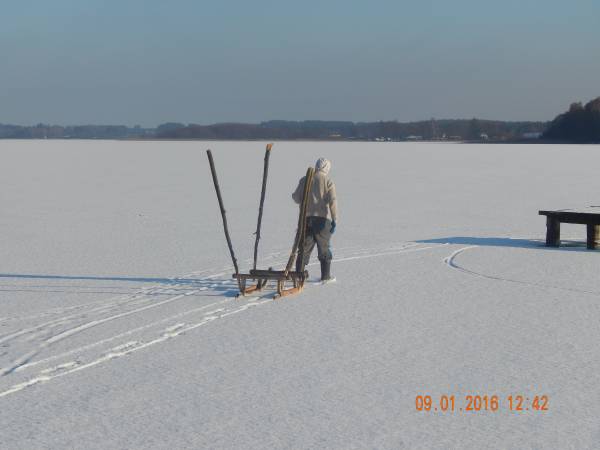 Jezioro Kałębie zimą