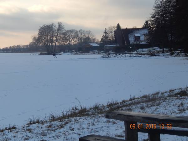 Jezioro Kałębie zimą