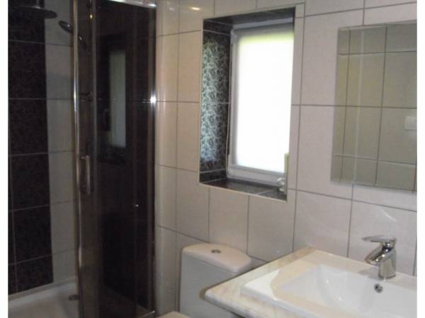 Apartament Rodzinny - łazienka - Podlaski Domek