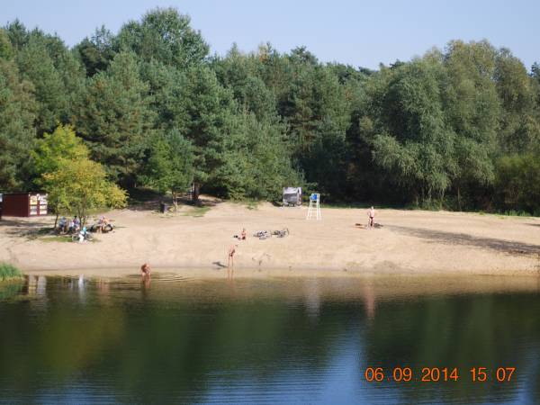 Plaża strzeżona 150 m od domków