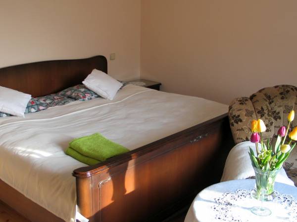 Sypialnia Zachodnia w Domu Pod Jesionem