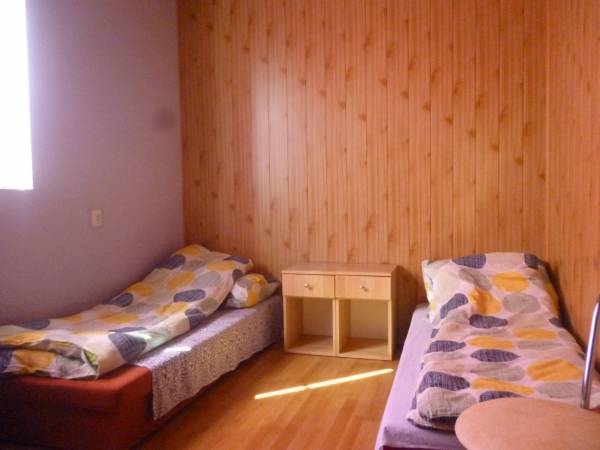 pokój 3-osobowy z łazienką