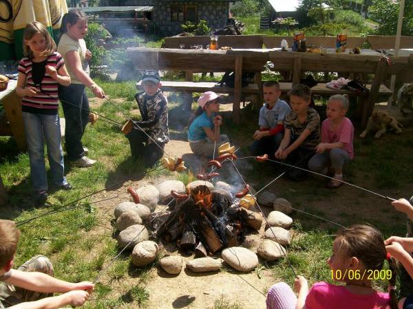 Ognisko dla młodzieży szkolnej u Kośle