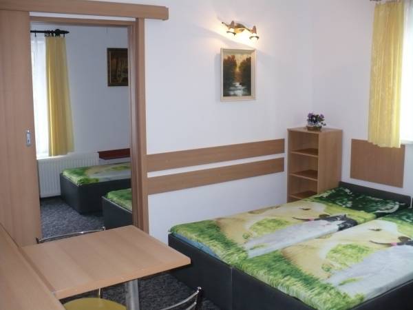 7. Apartament 4-osobowy typu studio