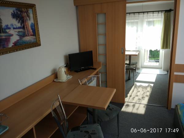 14. Pokój 4-os. typu studio z balkonem