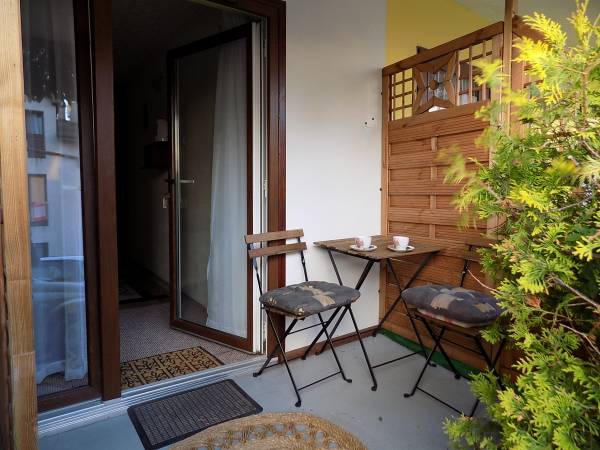 Pokój nr 2 w białym domku tarsik