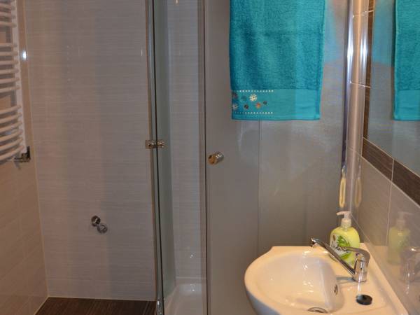 Noclegi Turek-Pokoje gościnne-Kwatery pracownicze