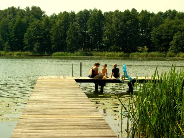 Posiadamy własny pomost (16 m) z drabinką kąpielową