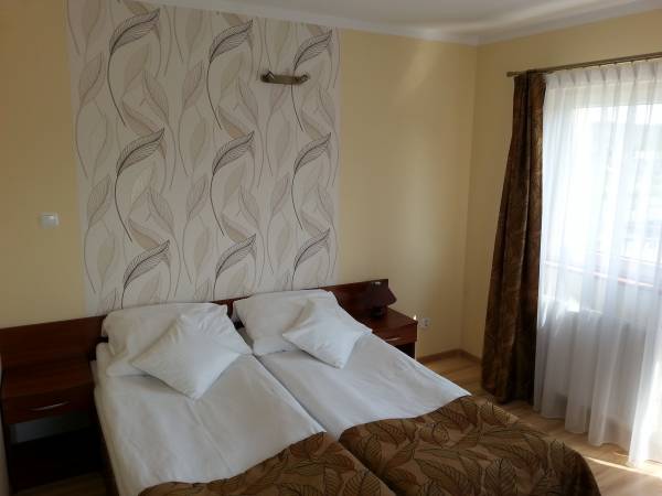 "Łoże małżeńskie"