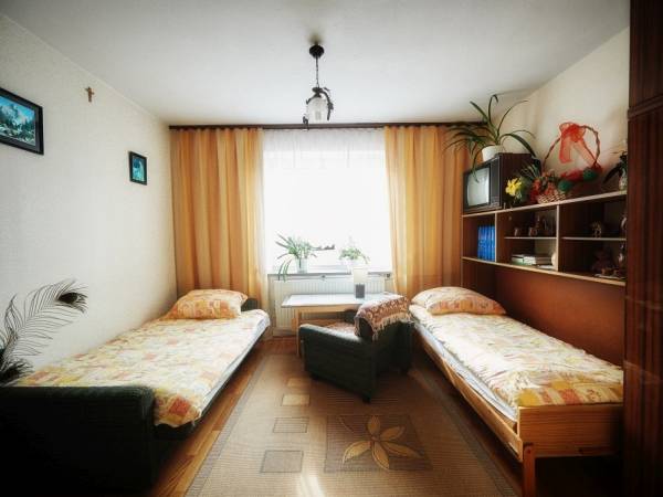 Pokój Ciepły dla 3 osób.