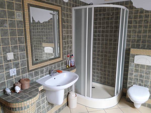 Łazienka ogólnodostępna