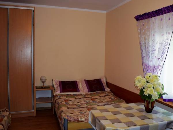 Pokoje Gościnne Pod Winogronem