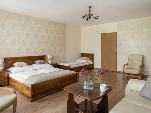 Pokój 4-osobowy z balkonem