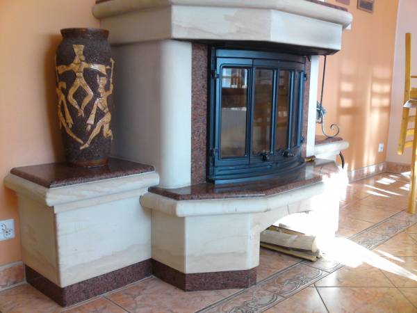 Sala kominkowa i jadalnia