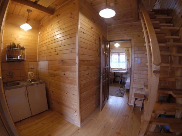 Domek I - przedpokój