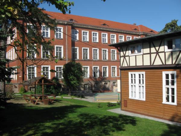 Szkolne Schronisko Młodzieżowe "Zacisze"