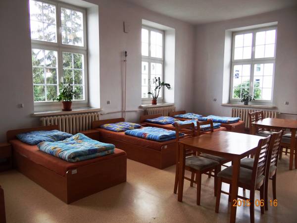 POKÓJ 9 osobowy
ul. Kolejowa 4