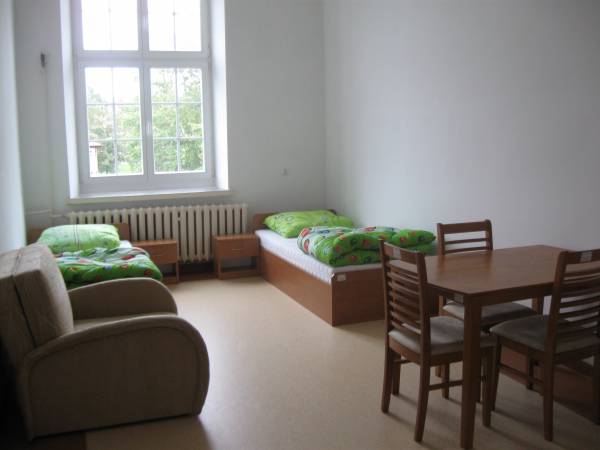 POKÓJ 2 osobowy
ul. Kolejowa 4