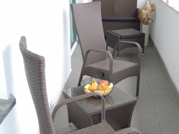 Balkon z widokiem na jezioro