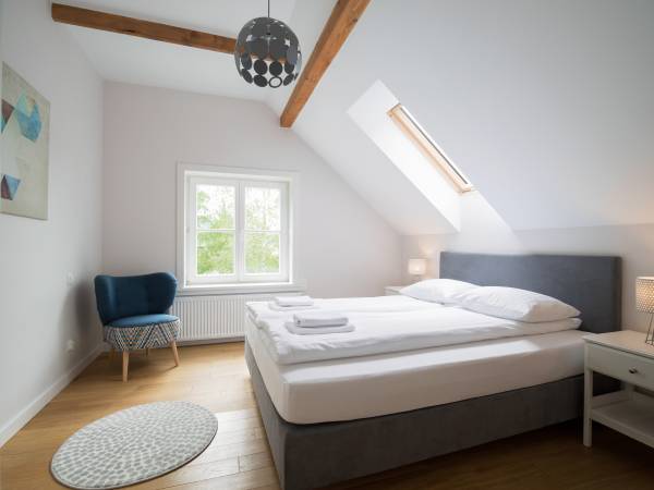 Sypialnia II z łóżkiem 160 cm