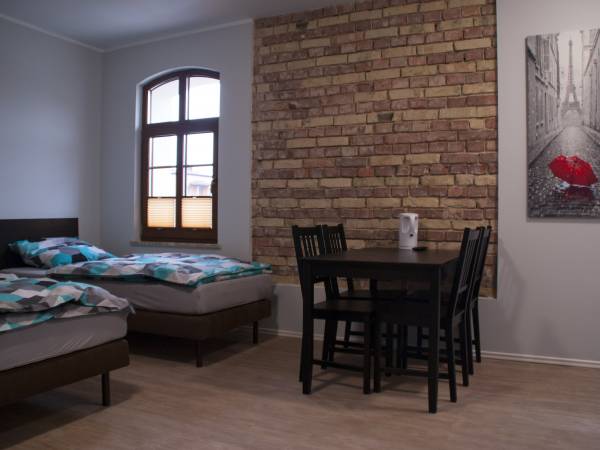 pokój 3 osobowy większy