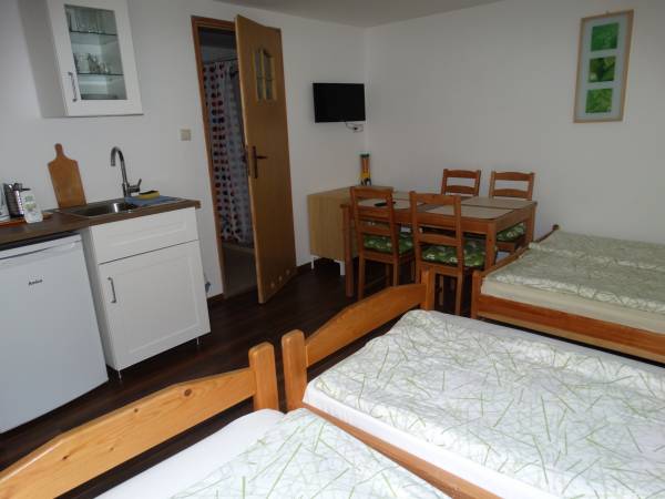 pokój 4 osobowy nr 2