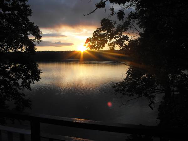 Zachód Słońca nad jeziorem Białym