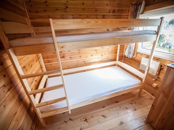 Sypialnia z łóżkiem piętrowym