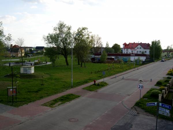 widok z okna na ulicę Żeromskiego.