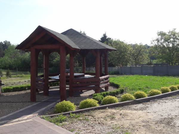 Altana
Możliwość użytkowania grilla