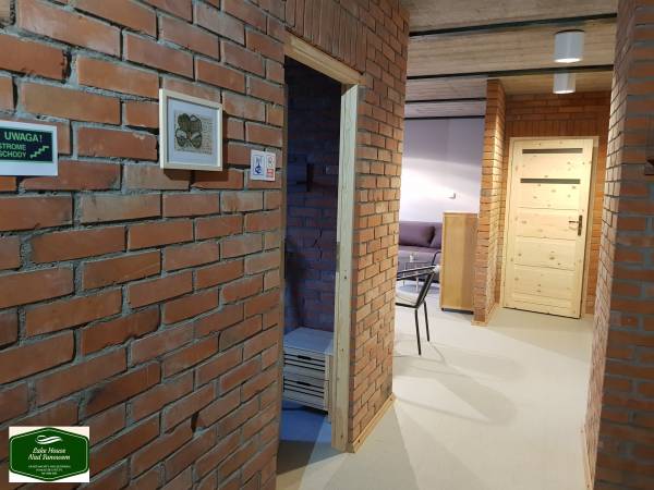 HALL APARTAMENTU