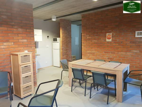 SALON APARTAMENTU 10 OSOBOWEGO