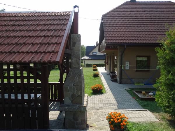 Pokoje Gościnne Bożena Łomnicka