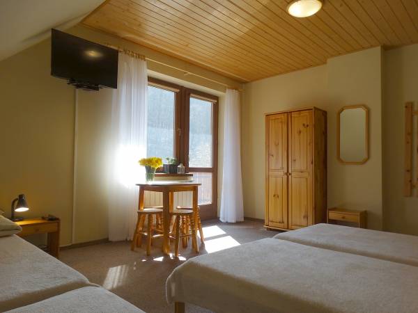 Pokoje Gościnne Bożena Łomnicka