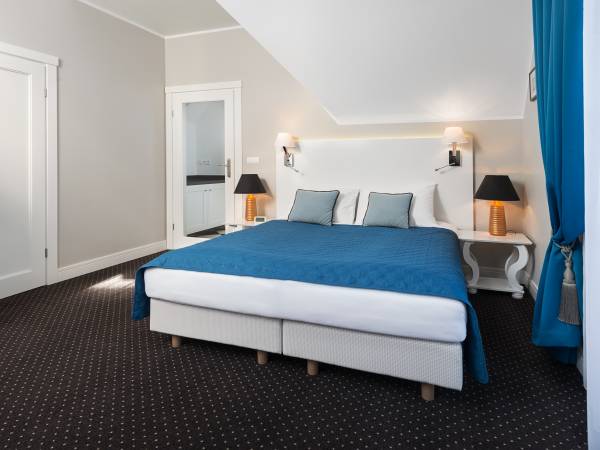 Hallerowka Resort - Władysławowo - sypialnia z balkonem