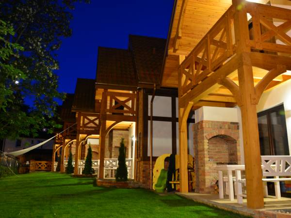 Hallerowka Resort - Władysławowo - domki by night