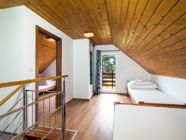 Domek drewniany -sypialnia