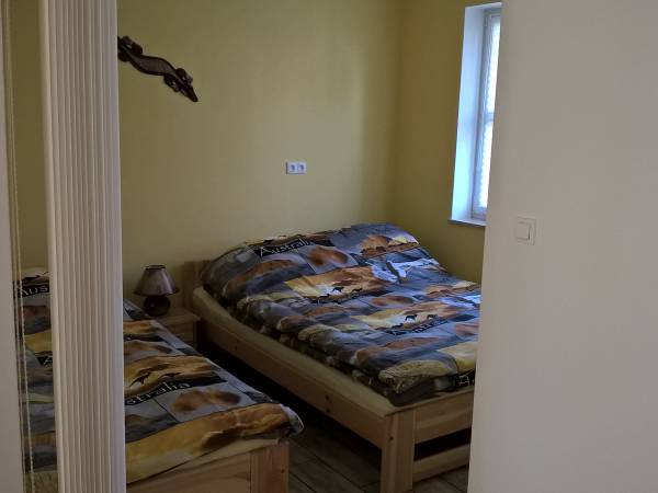 Oddzielna sypialnia w apartamencie Sowa