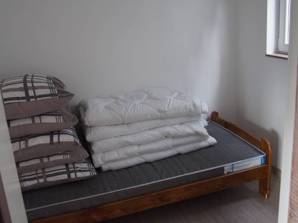 Pokój trzeci pojedyńcze łóżko