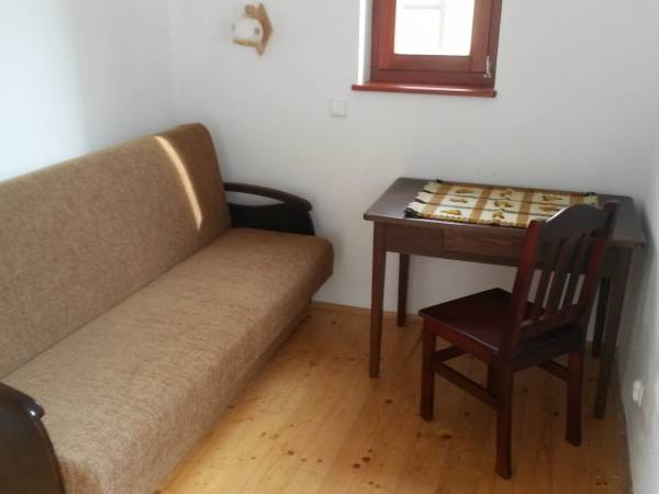 1 Pokój sypialny parter w domu środkowym