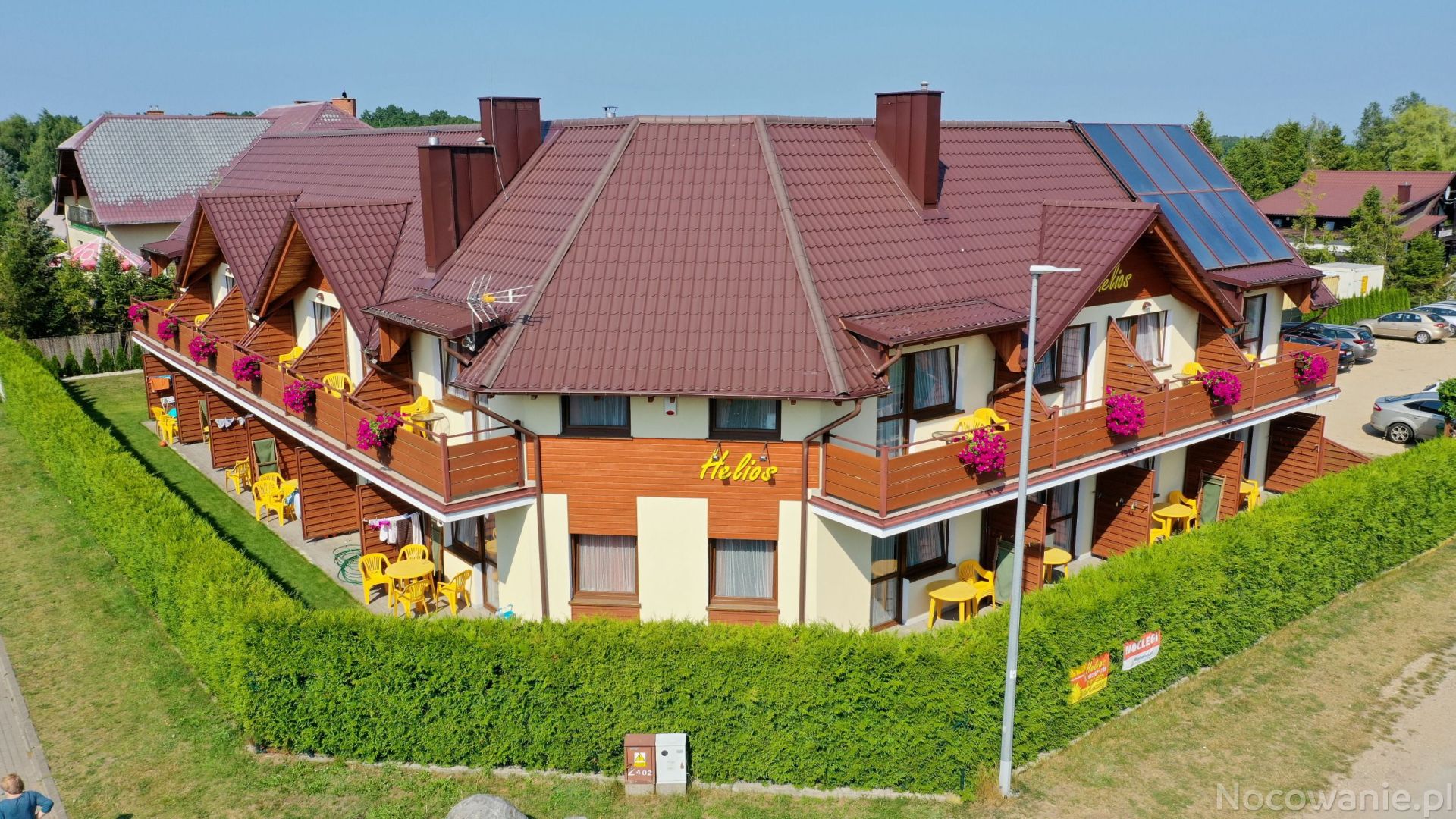 Pokoje z aneksami kuchennymi Helios 