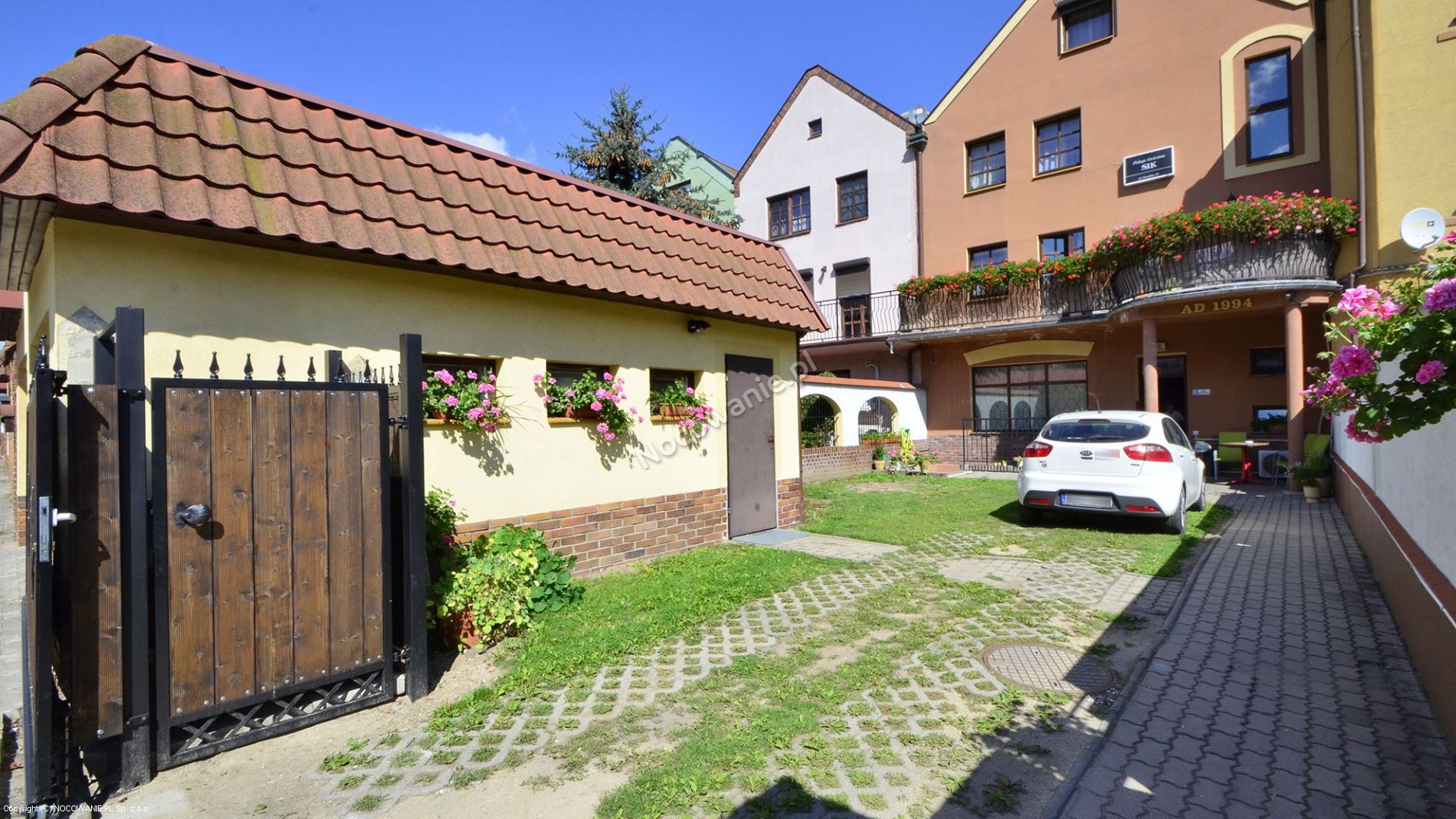 Pokoje Gościnne SLK