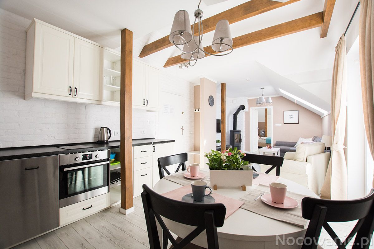 Pokoje i Apartamenty Jantar