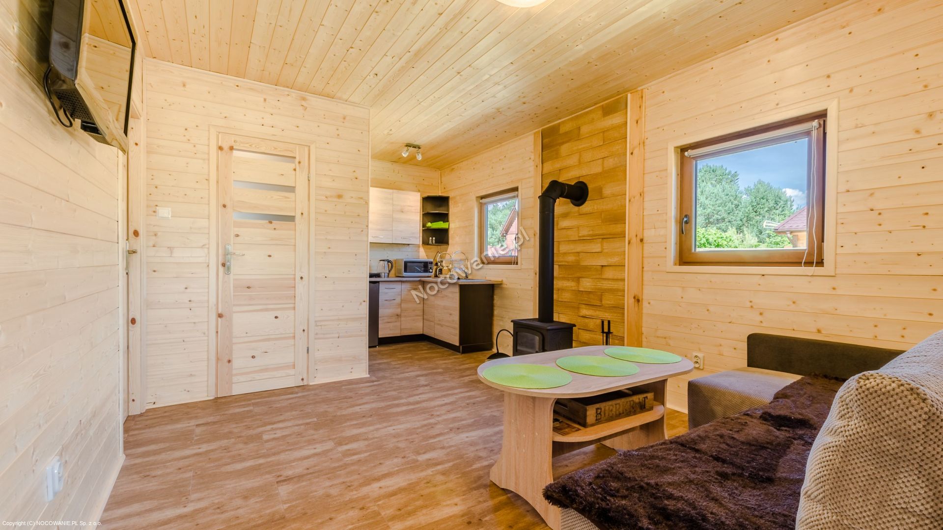 Domki Marzeń nad jeziorem 