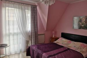 Gościniec nad Jeziorem Czorsztyńskim